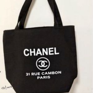 CC gift tote bag